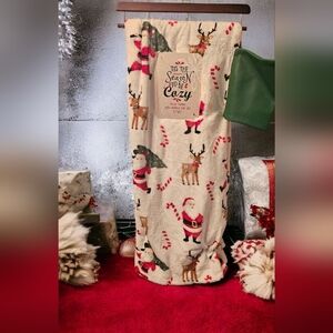 Christmas Holiday Blanket with a Make Up Bag!  Santa and Reindeer Design. NWT.